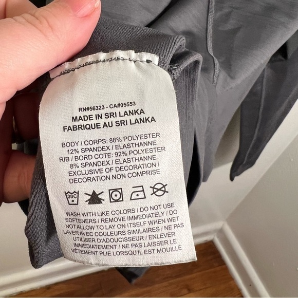 Nike Pro Dri-FIT Mock Collar Training T-Shirt Iron Grey M - Picture 12 of 12